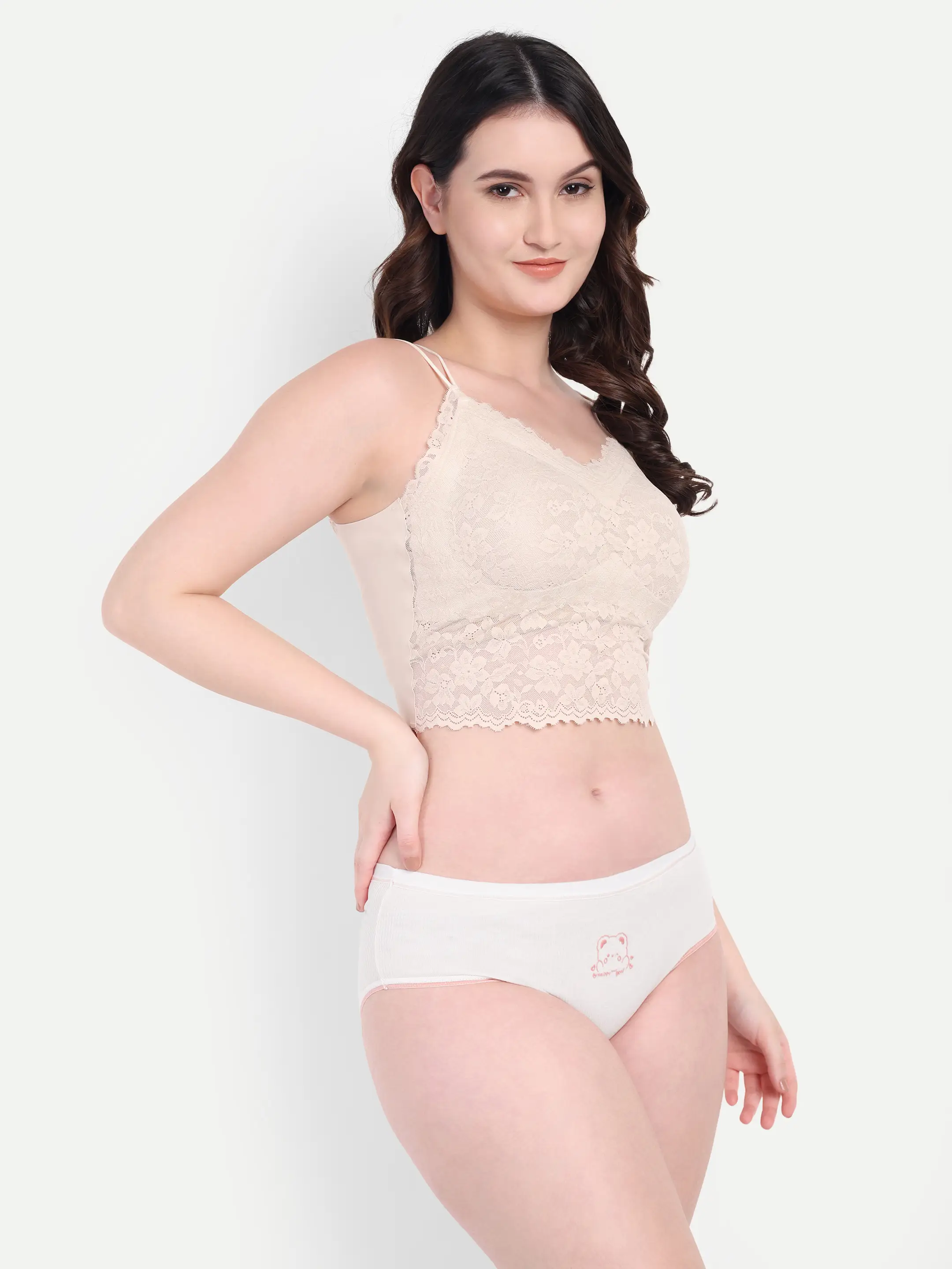 ecomm female shoot